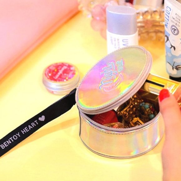 Women's Round Wristlet Bentoy Night Moon Silver - Picture 5 of 6